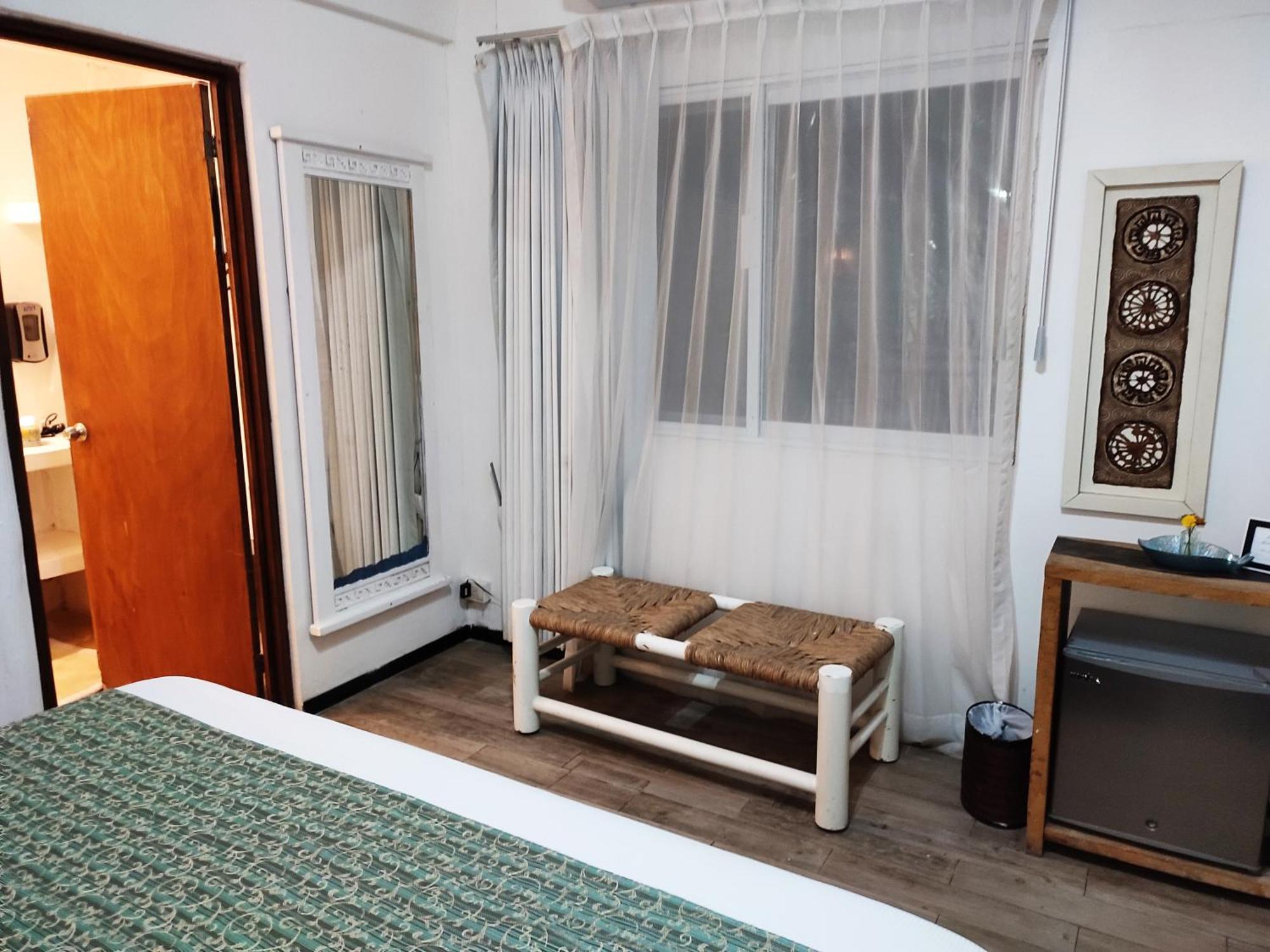 Hotel Las Estrellas 4*
